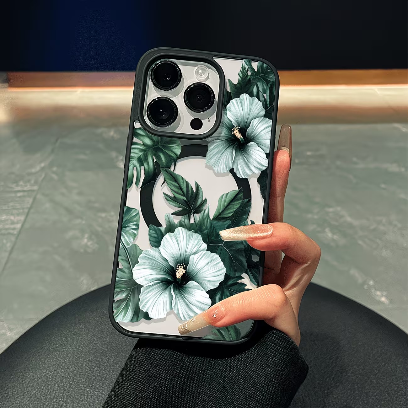 Phone Case Clear - グリーンフローラルプリントのiPhoneケース iPhone 17 16 15 14